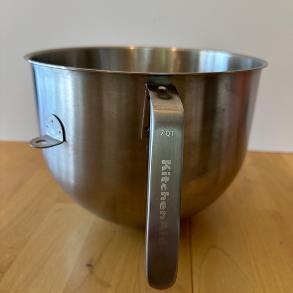 KITCHENAID 7 qt NSF Certified Stainless Steel Mixer Bowl - Picture 3 of 9